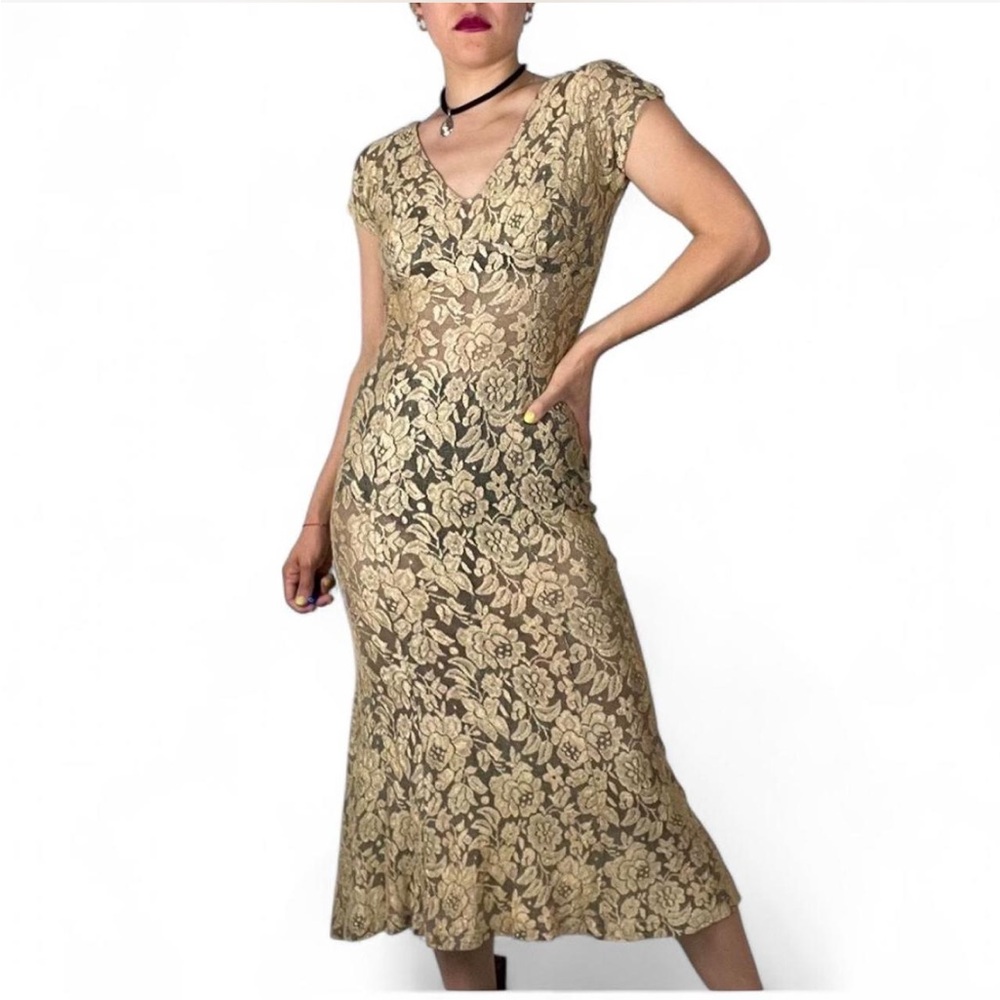 Beautiful Gold Vintage Floral Dress